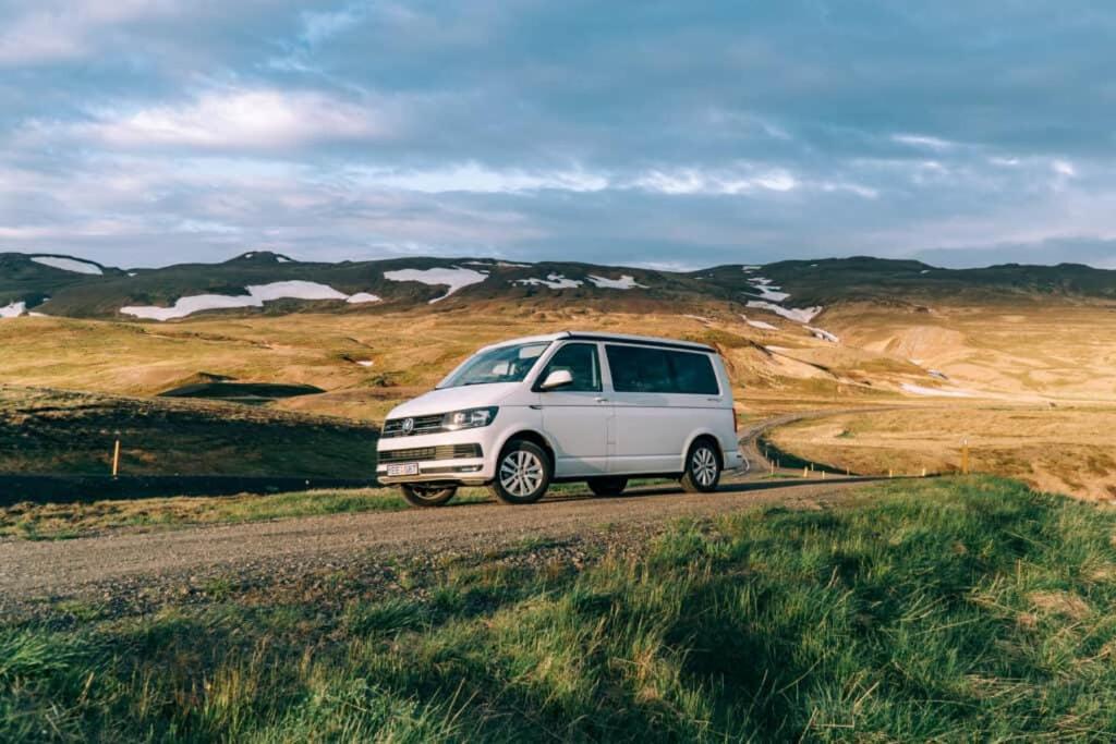 Rent Campervans Keflavik Bagian luar foto